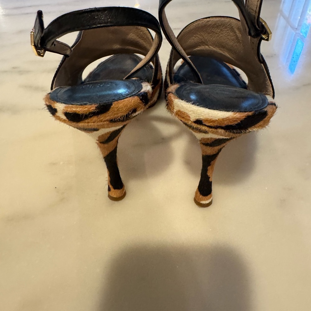 Louise et Cie Leopard Print Slingback Heels - Picture 5 of 5